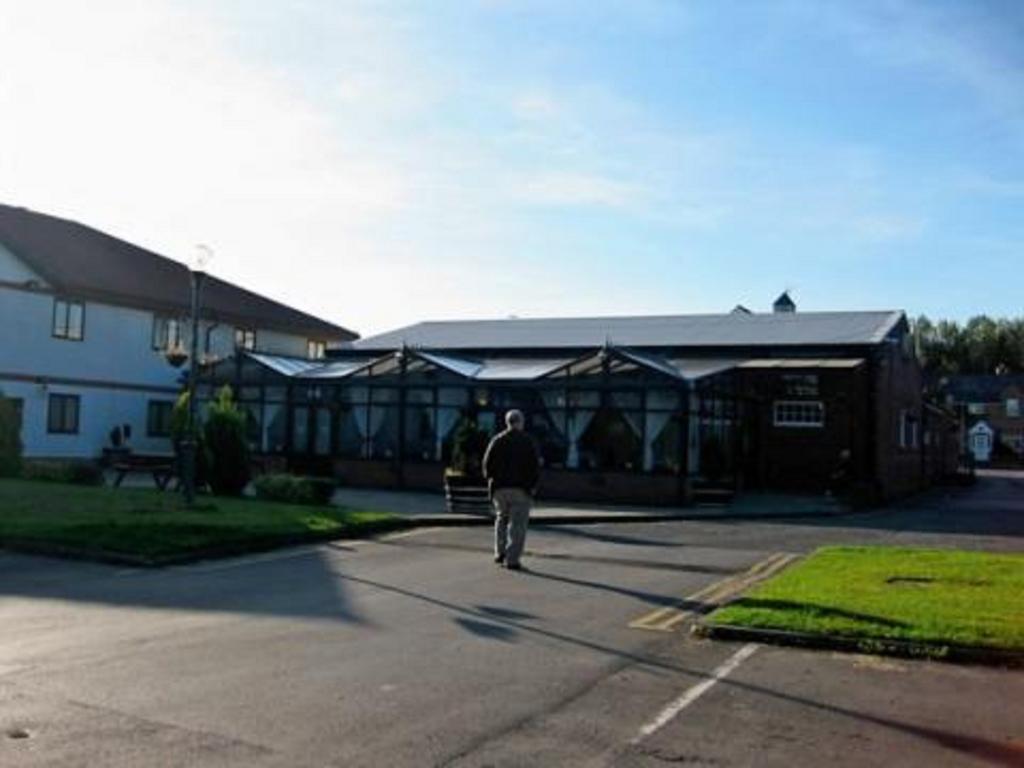 Ravensdene Lodge Gateshead Exterior photo